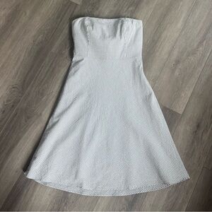 Ann Taylor LOFT Petite Strapless Seersucker Blue and White Striped Dress 4P